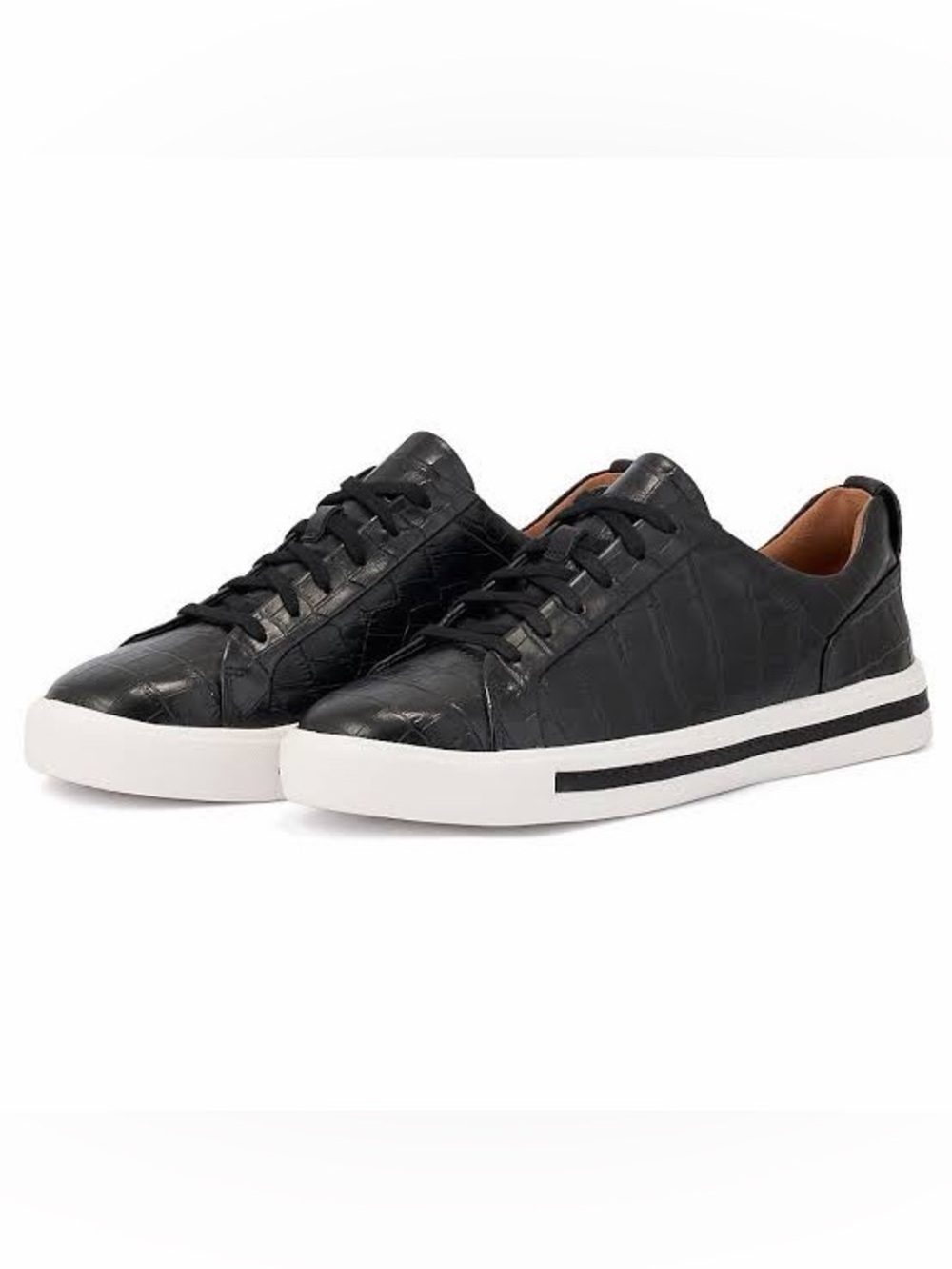 NEW!! Women’s Clarks Un.Maui Lace Black Croc-Embossed Leather Sneaker Size 5.5M